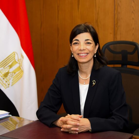 افتتاح الصندوق